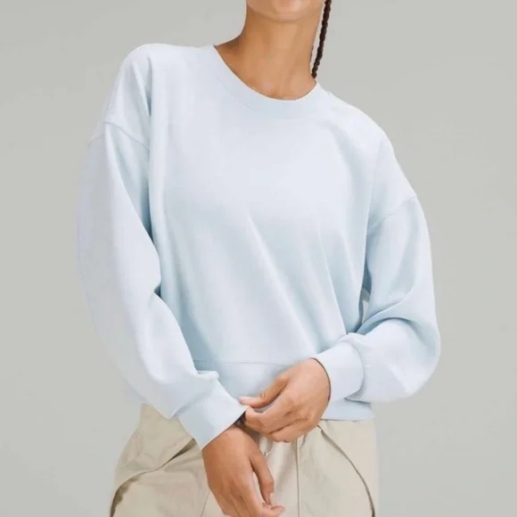 lululemon soft stream perfectly oversized cropped crew neck powder blue - Picture 1 of 7